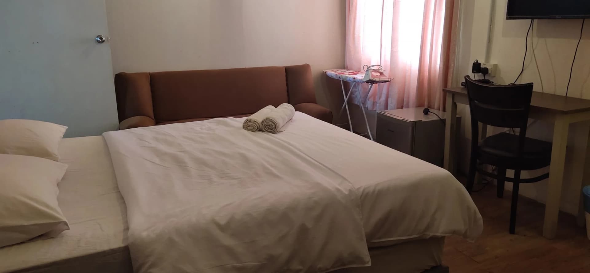 Standard Room (Balcony – West) 204 — photo 4